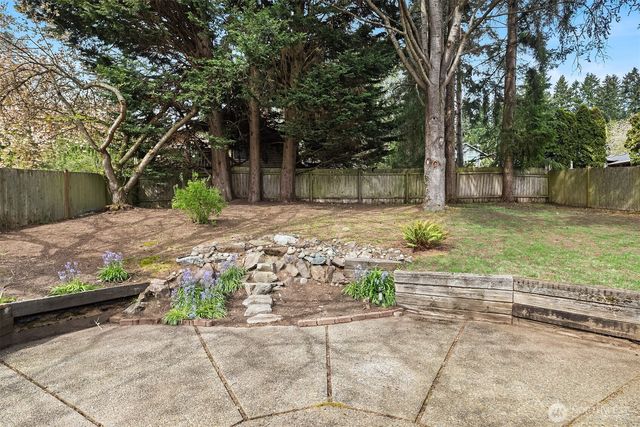 14011 98th Avenue NE, Kirkland, WA 98034