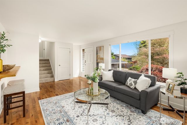 14011 98th Avenue NE, Kirkland, WA 98034