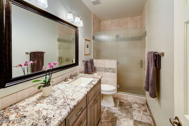 112 W Mountain Sage Drive, Oro Valley, AZ 85755