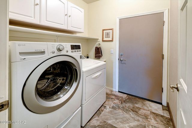 112 W Mountain Sage Drive, Oro Valley, AZ 85755