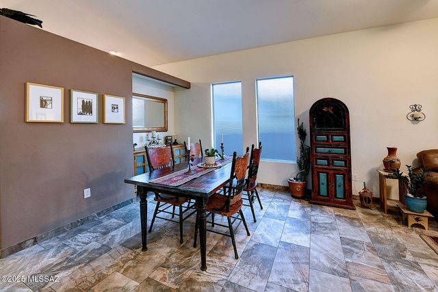 112 W Mountain Sage Drive, Oro Valley, AZ 85755