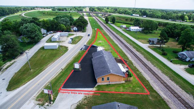 442 E Main Street, Fordland, MO 65652