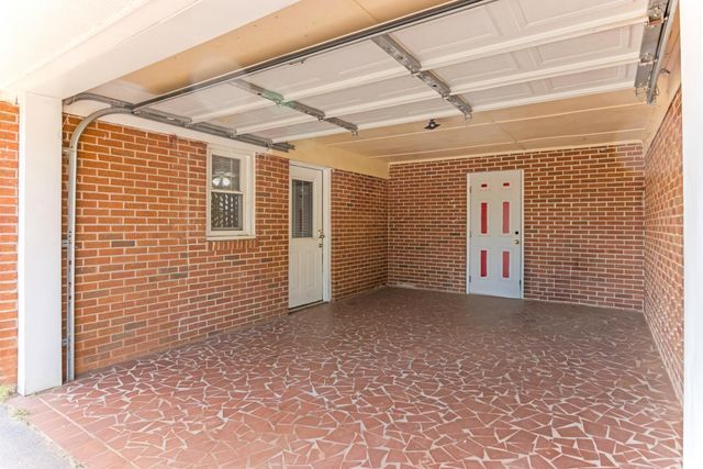 229 Sandifer Road, Spartanburg, SC 29303