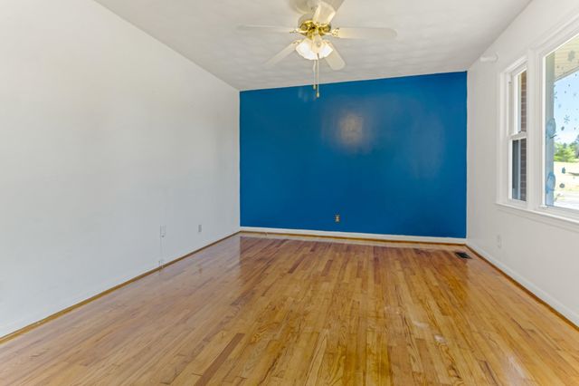 229 Sandifer Road, Spartanburg, SC 29303