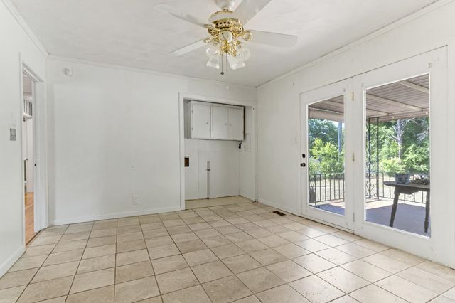 229 Sandifer Road, Spartanburg, SC 29303