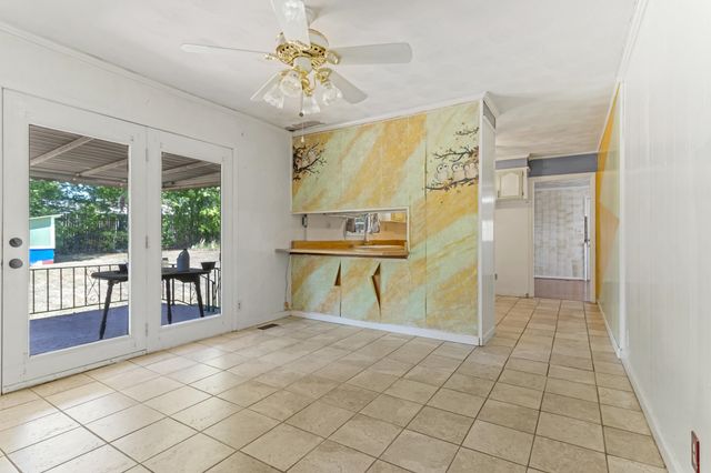 229 Sandifer Road, Spartanburg, SC 29303