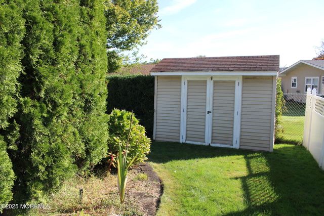 1728 Burrsville Road, Brick, NJ 08724