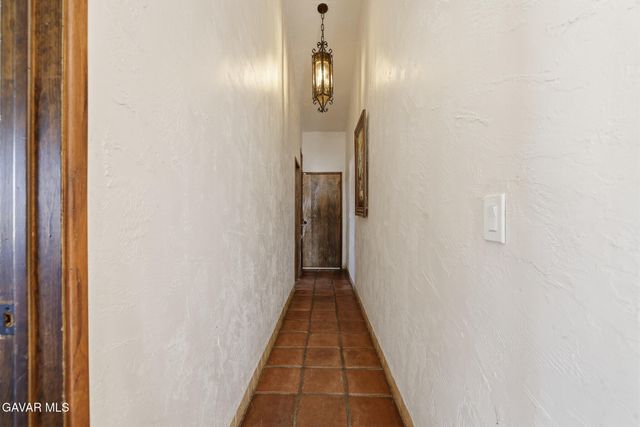 40555 20th Street, Palmdale, CA 93551