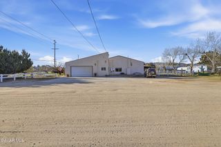 40555 20th Street, Palmdale, CA 93551