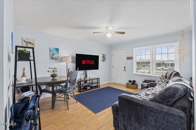 1740 Bonham Road, Bristol, VA 24201