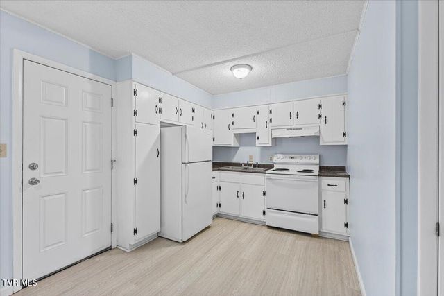 1740 Bonham Road, Bristol, VA 24201