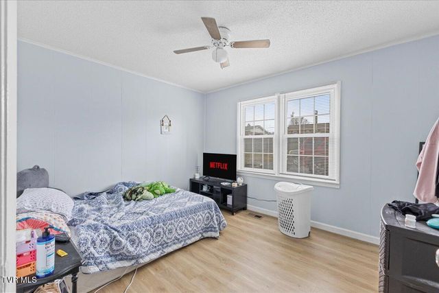 1740 Bonham Road, Bristol, VA 24201