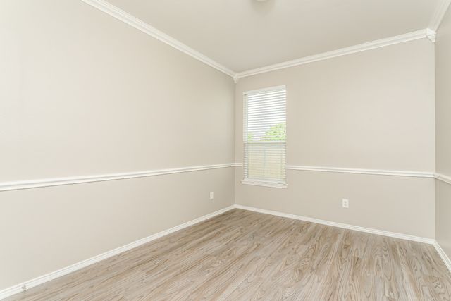 804 Sheryn Drive, Burleson, TX 76028