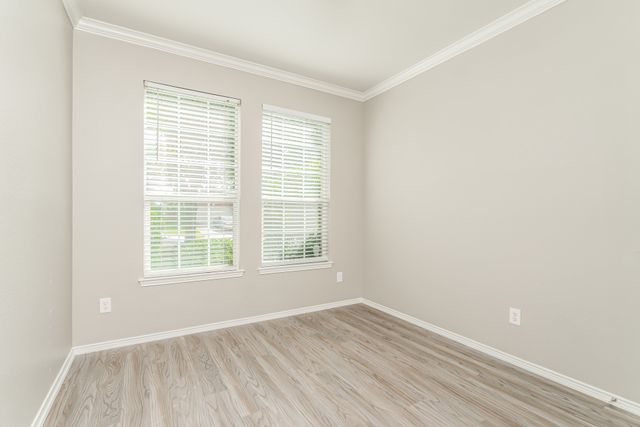 804 Sheryn Drive, Burleson, TX 76028