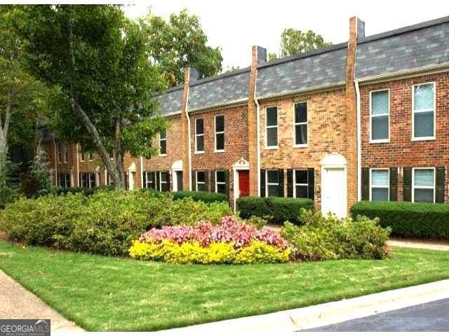 125 N River Drive C, Sandy Springs, GA 30350