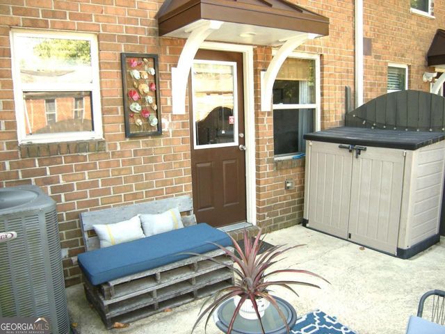 125 N River Drive C, Sandy Springs, GA 30350