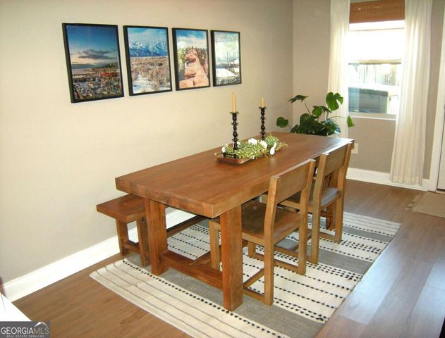 125 N River Drive C, Sandy Springs, GA 30350