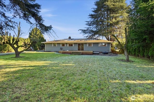1107 S Spruce Street, Burlington, WA 98233