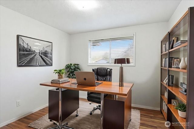 1107 S Spruce Street, Burlington, WA 98233