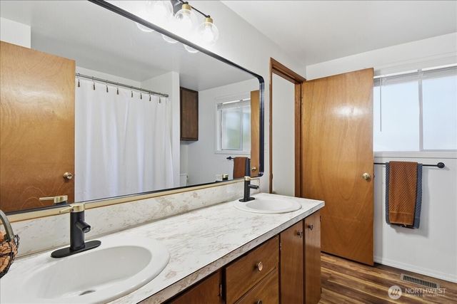 1107 S Spruce Street, Burlington, WA 98233