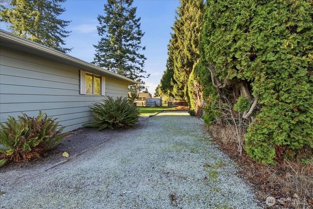 1107 S Spruce Street, Burlington, WA 98233