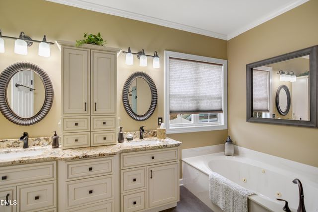 104 Natchez Court, Cary, NC 27519