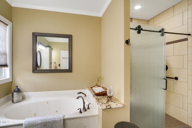 104 Natchez Court, Cary, NC 27519