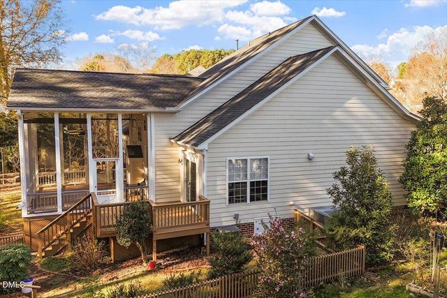 104 Natchez Court, Cary, NC 27519