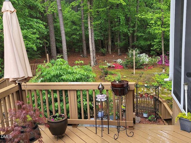 104 Natchez Court, Cary, NC 27519