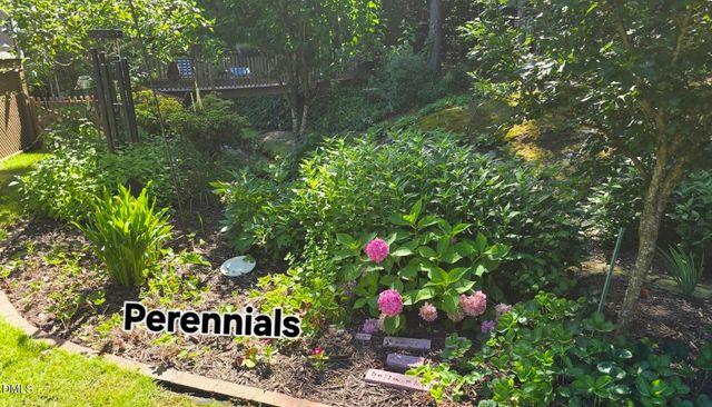 104 Natchez Court, Cary, NC 27519