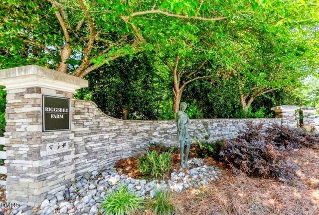 104 Natchez Court, Cary, NC 27519