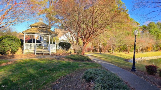 104 Natchez Court, Cary, NC 27519