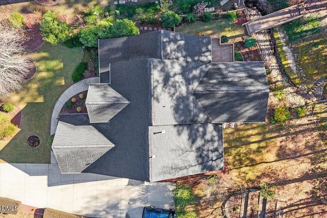 104 Natchez Court, Cary, NC 27519