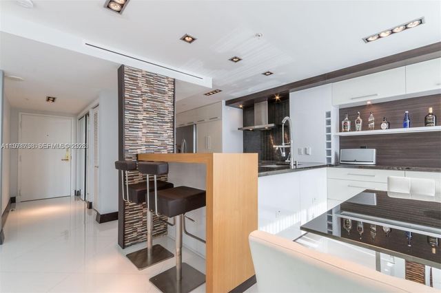 2951 S Bayshore Dr 1008, Miami, FL 33133