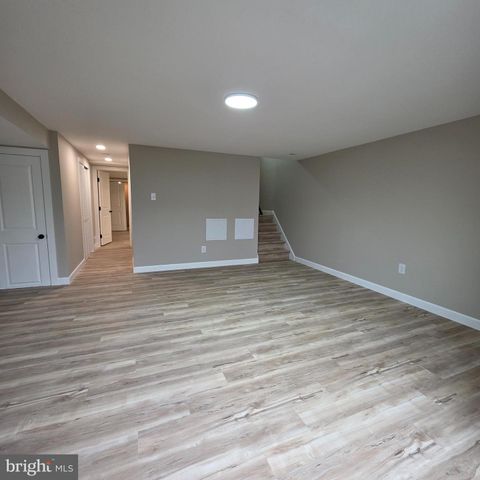 12702 KNIGHTS RD, Philadelphia, PA 19154