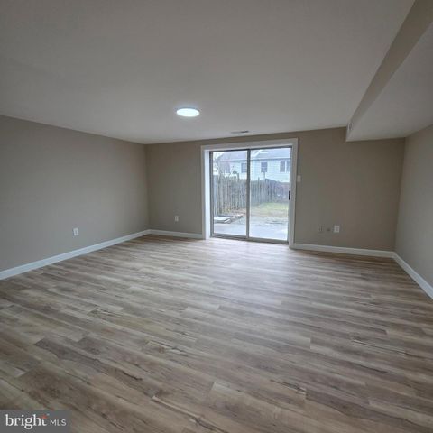 12702 KNIGHTS RD, Philadelphia, PA 19154