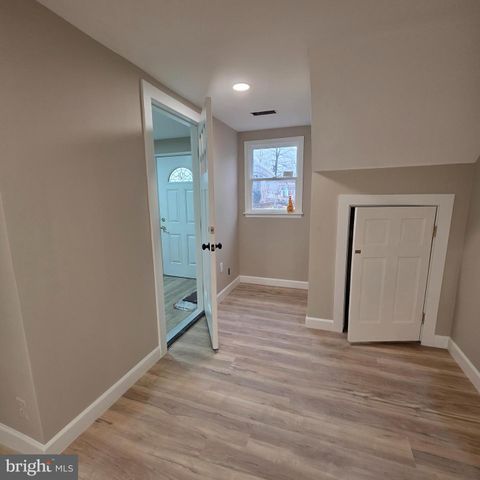 12702 KNIGHTS RD, Philadelphia, PA 19154