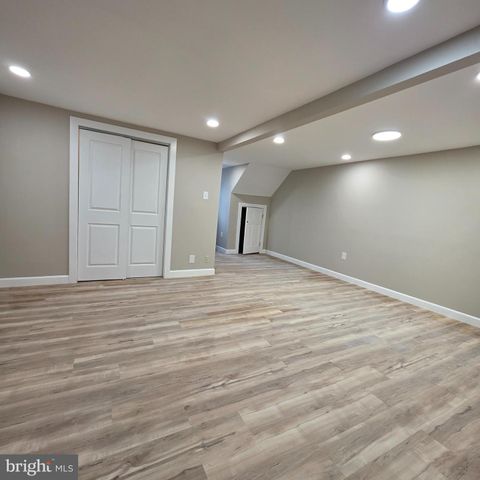 12702 KNIGHTS RD, Philadelphia, PA 19154