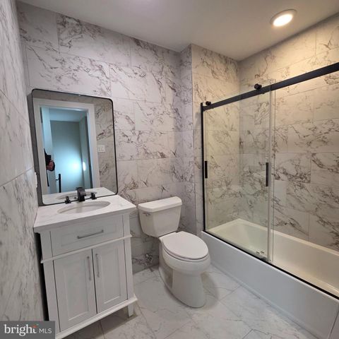 12702 KNIGHTS RD, Philadelphia, PA 19154