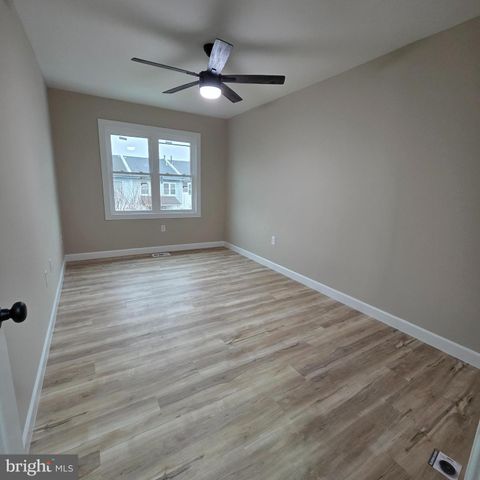 12702 KNIGHTS RD, Philadelphia, PA 19154