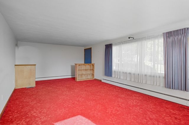 11 Woodland Hts, Ware, MA 01082