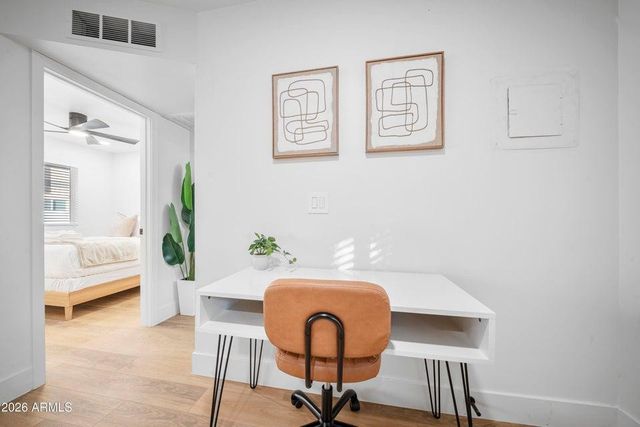 3110 N 37th Street 5, Phoenix, AZ 85018