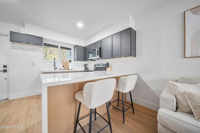 3110 N 37th Street 5, Phoenix, AZ 85018