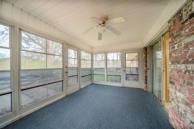 475 Fairway Drive, Gilmer, TX 75645