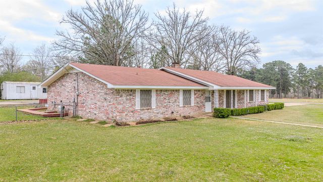475 Fairway Drive, Gilmer, TX 75645