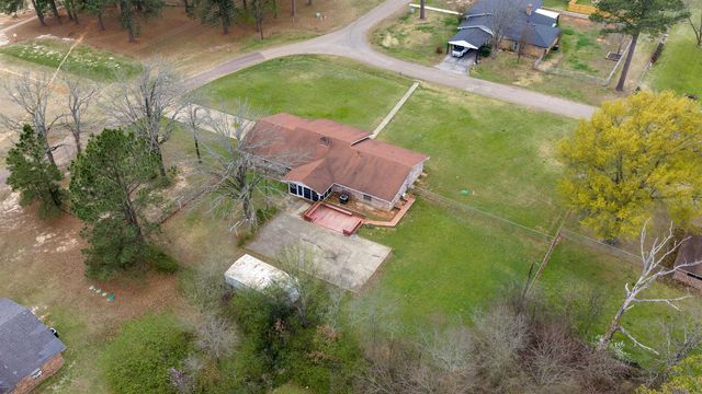 475 Fairway Drive, Gilmer, TX 75645