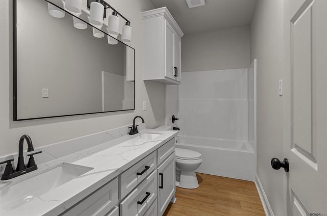 8854 Gov Pleasant Dr, Baton Rouge, LA 70811