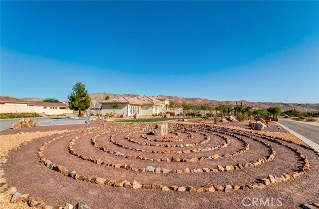 7466 Via Real Lane, Yucca Valley, CA 92284