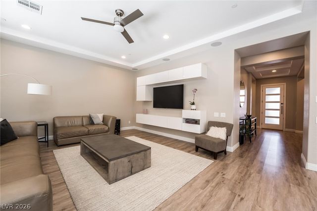 2896 Grande Arch Street, Henderson, NV 89044