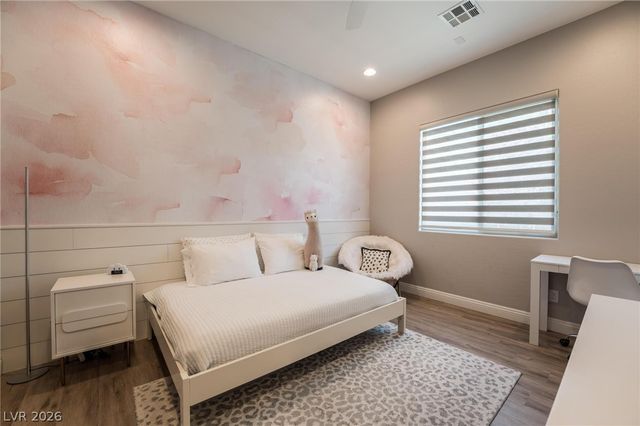 2896 Grande Arch Street, Henderson, NV 89044